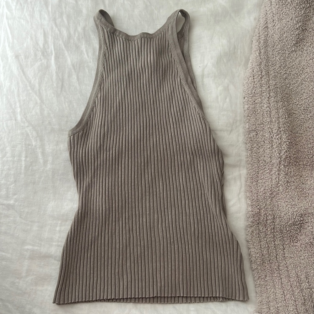 H&M ribbed halter top